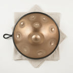 Handpan Exception — Ré mineur (D Kurd) vu de dessus — disposition des notes
