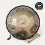 Handpan Hikari — Ré mineur (D Kurd) — vue studio, garantie satisfait ou remboursé 30 jours