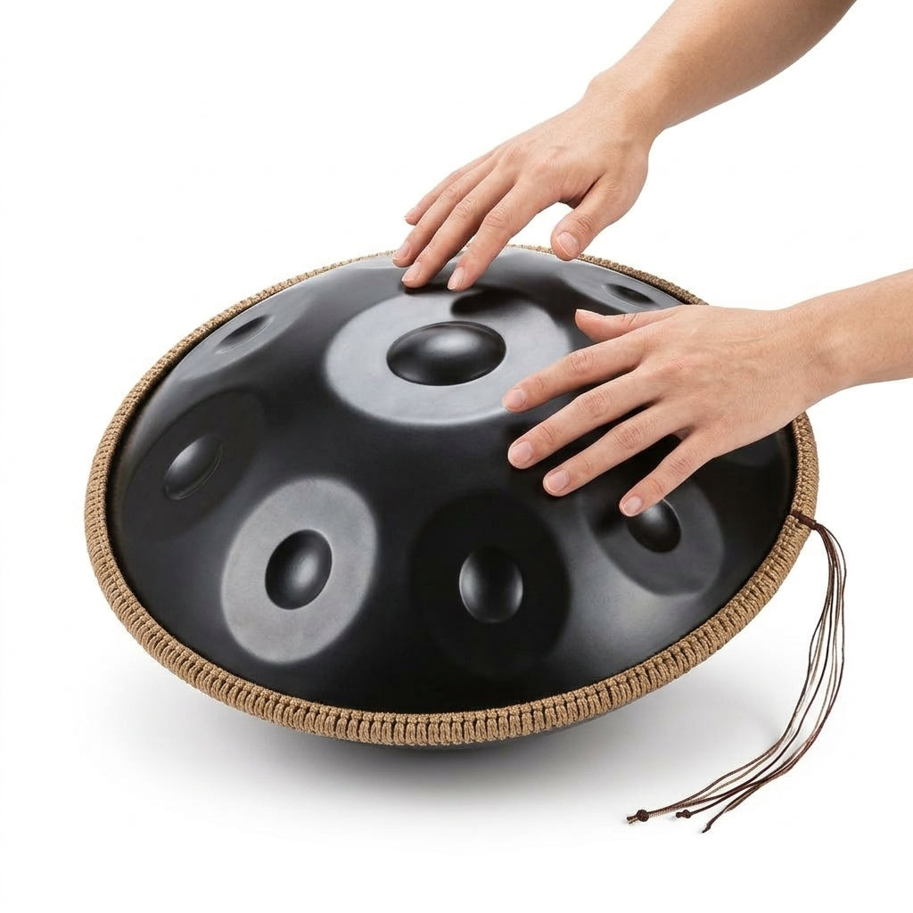 Handpan Vagues Célestes — Ré mineur (D Kurd) — gros plan, prêt à jouer